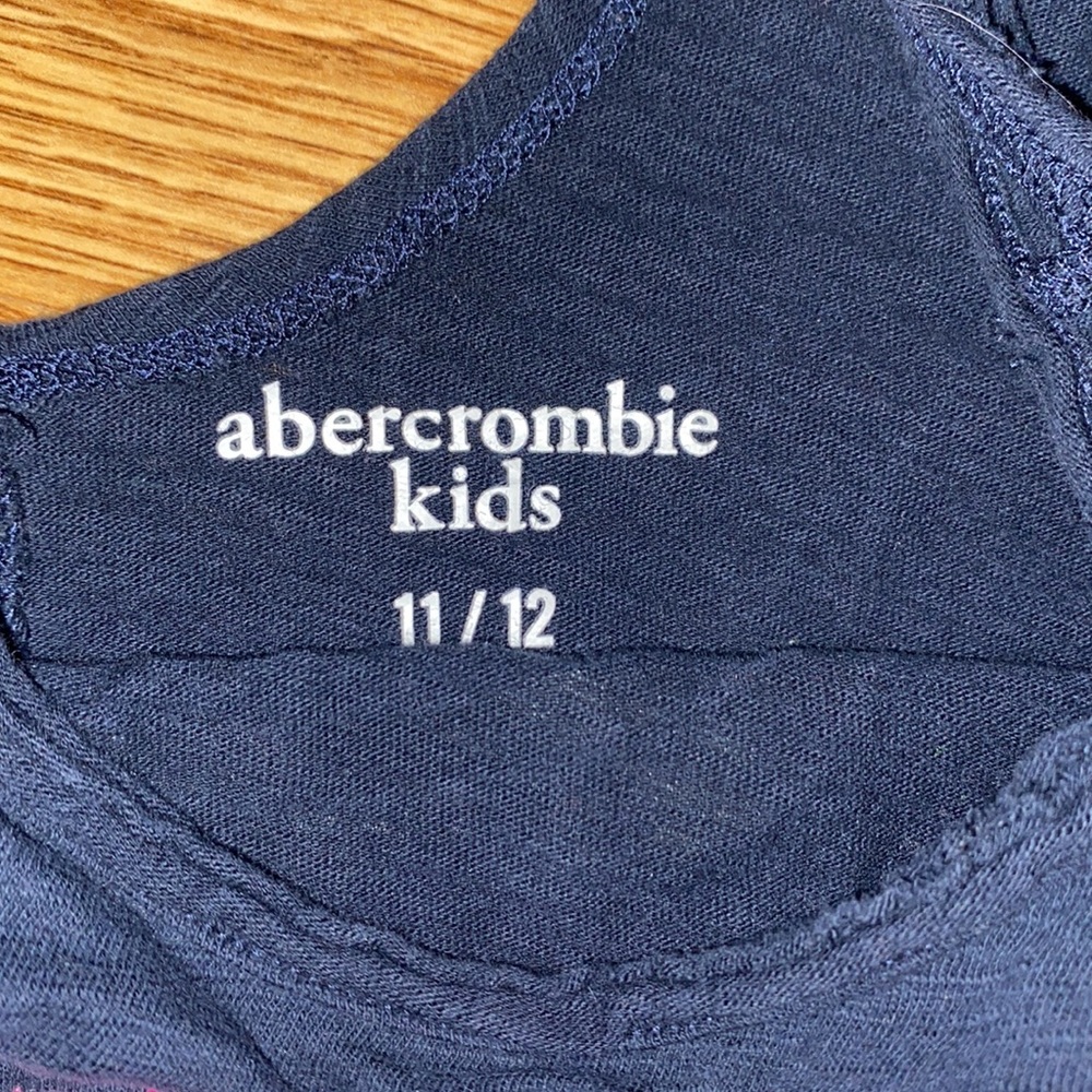 Abercrombie kids cover up - Picture 3 of 3